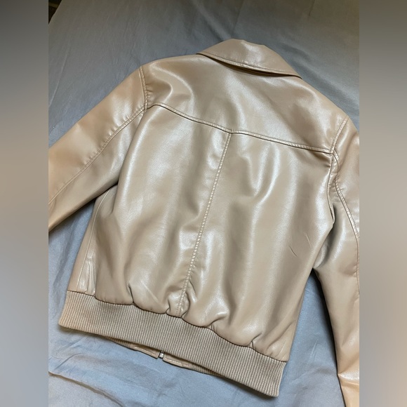 Aritzia Leather Jacket - Picture 6 of 6